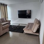 Luxury 3Br 2Ba Penthouse With Rooftop Pool