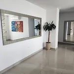 Luxury 3Br 2Ba Penthouse With Rooftop Pool