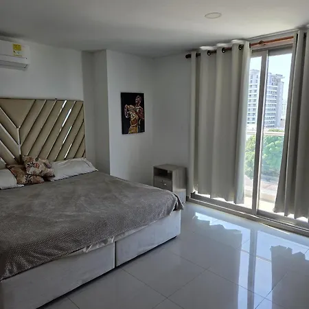 Luxury 3br 2ba Penthouse With Rooftop Pool Apartamento