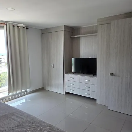 Luxury 3br 2ba Penthouse With Rooftop Pool * Cartagena