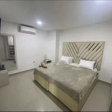 Luxury 3br 2ba Penthouse With Rooftop Pool Apartamento *